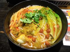 螺蛳粉-老表记广西宵夜螺蛳鸭脚煲(西大店)