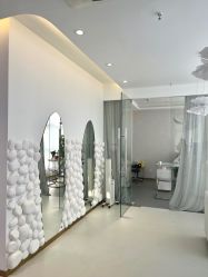 -沁科妍医疗美容·半岛黄金超声炮战略合作机构