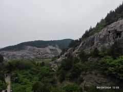 -龙门石窟