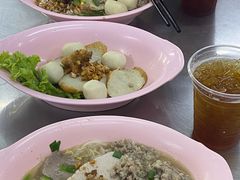 -榮泰米粉湯(Left Shop)