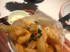 -阿妮叶李(光谷世界城店)