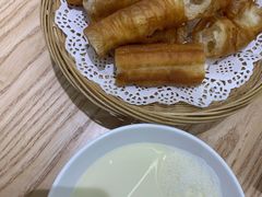 油条-弄堂咪道-饭香·面香·馄饨香(汇锦广场店)