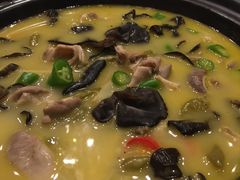 -湖南码头·地道岳阳美食·湘菜(魏公村店)