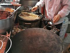 -正宗杂粮煎饼香软鸡蛋饼