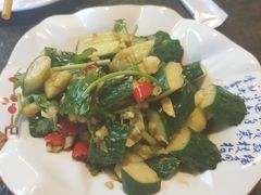 -茅炒屋龙虾·烧烤·湘菜(新河路店)