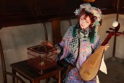 -一揽芳华汉服旗袍体验馆(拙政园店)