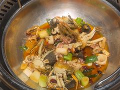 -七欣天香辣蟹火锅(上海银亿滨江店)