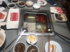 一桌-海底捞火锅(海宁路店)