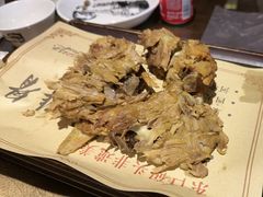 -东口码头·烧鸽子·鱼头泡饼·地方菜(金鹰悦城店)