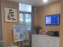 -上海仁爱医院口腔科 · 种植