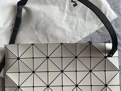 -三宅一生 (阪急梅田本店)