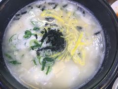 -神仙雪浓汤(明洞店)