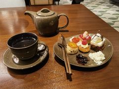 -上海虹桥祥源希尔顿酒店