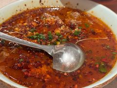 水煮牛肉-江渔儿酸菜鱼(曜一城店)