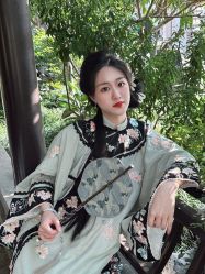 -初见汉服体验馆(拙政园店)