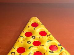 -Dragon Pizza•圆脸龙披萨·牛排餐厅