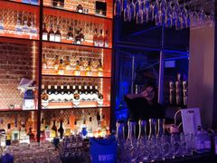 -UP嘻哈酒吧(粉巢店)
