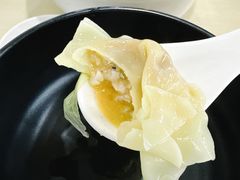 -莱莱小笼·乔艾