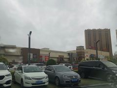 -杉杉奥特莱斯广场(哈尔滨店)