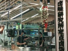 -狮头牌卤味研究所·卤味饭(花城汇南区店)