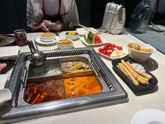 -海底捞火锅(勒泰店)
