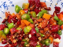 蒜香辣子鸡-神仙钵湘香土菜馆(光华路店)
