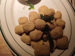 -纳鲁孜·新疆特色餐厅(上海悦荟广场店)