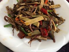 -小厨子私房菜·云南美食店