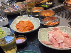 -臻牛烤肉