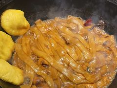 -锅老头海鲜铁锅炖