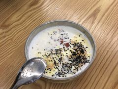 -白翔甜食店