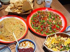 -泥糊破店小酒馆·团建聚餐(南京西路店)