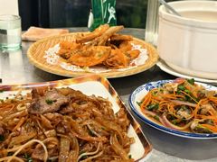 -渔顺生·顺德鱼生·粥底火锅·桑拿鸡(渔人码头店)