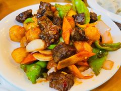 -鹤乡东北菜(崮山路店)