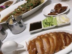 -梅利汴京烤鸭•开封豫菜地标店(东大街店)