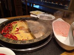 -纸盐河码头火锅(十八梯店)