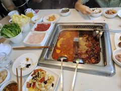 -海底捞火锅(阳光新业店)