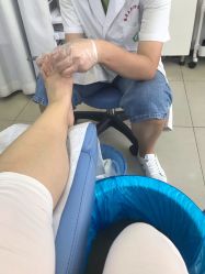 点击看大图 -德哥灰指甲脚气甲沟炎跖疣护理