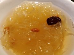 银耳汤-鲜潭蒸汽石锅鱼(五道口购物中心店)