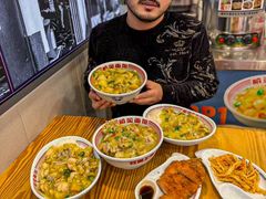 -哈灵现炒本帮面(宁波路店)