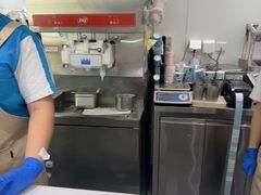-DQ·蛋糕·冰淇淋(河东万达店)