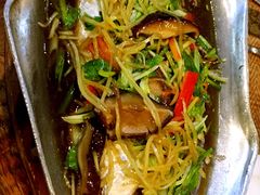 泰式鱼蒸柠檬辣椒-BAI BUA RESTAURANT