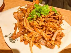 老沈阳熏拌鸡架-喝丢一只鞋海鲜烧烤·海肠捞饭(东关街店)
