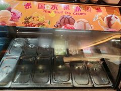 -岷山饭店-芝芝自助餐厅