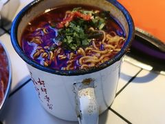 -热火朝天鲜切牛肉火锅(南强街巷店)