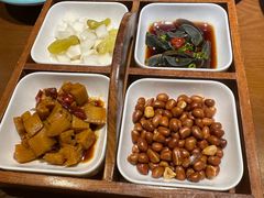 -宴小馆·小海鲜青岛菜(五四广场店)