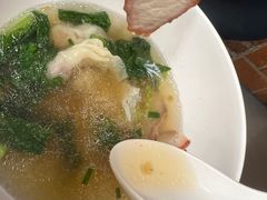 -亚明蟹肉面特大虾饺(สีลม)