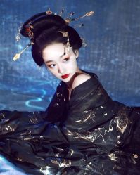 -盘子女人坊生日照·摄影馆(浦东店)