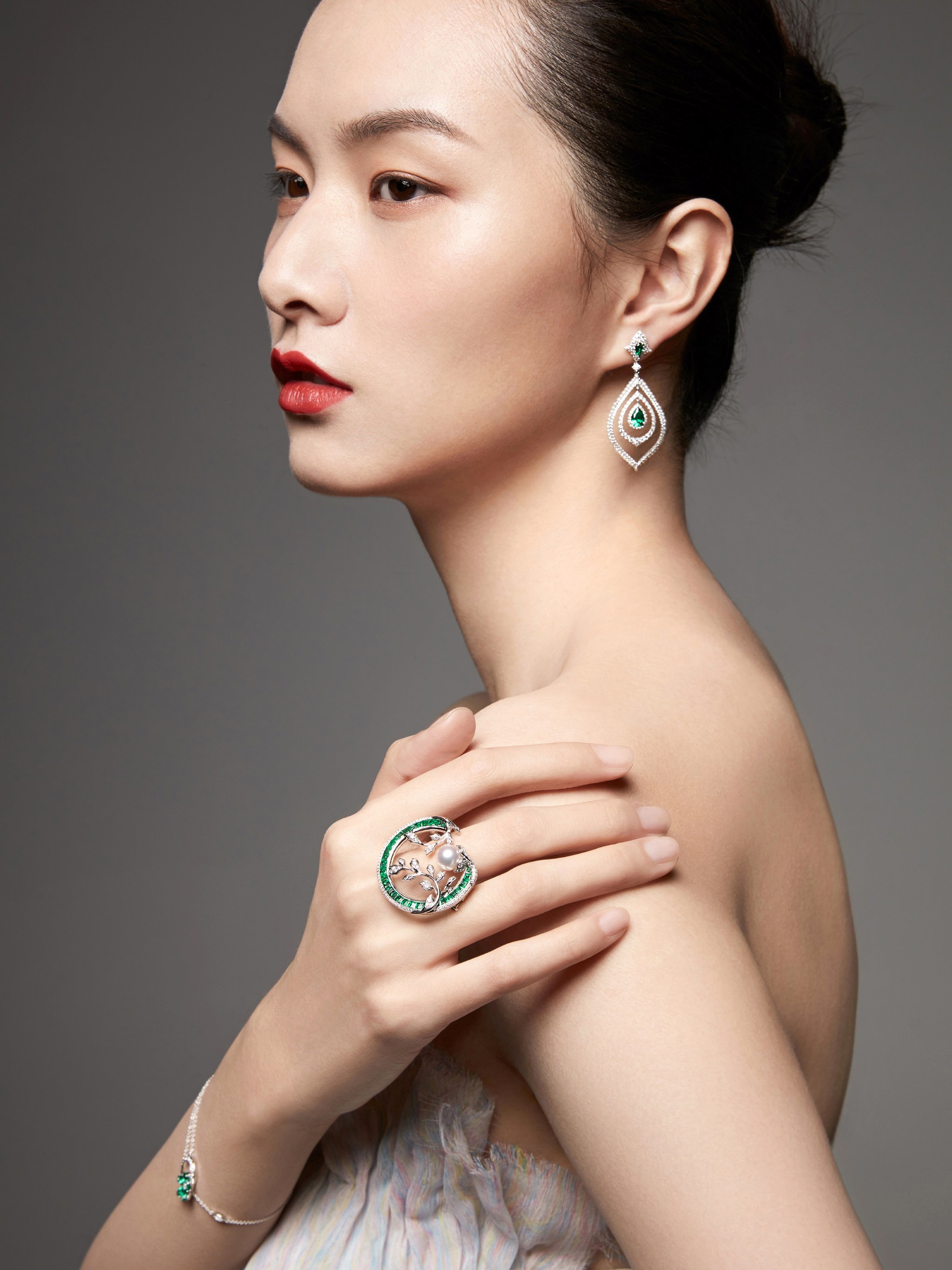 梦入花岛·轩窗