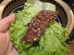 -炼火烤肉店